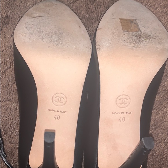 Chanel shoes size 40 - Picture 5 of 8
